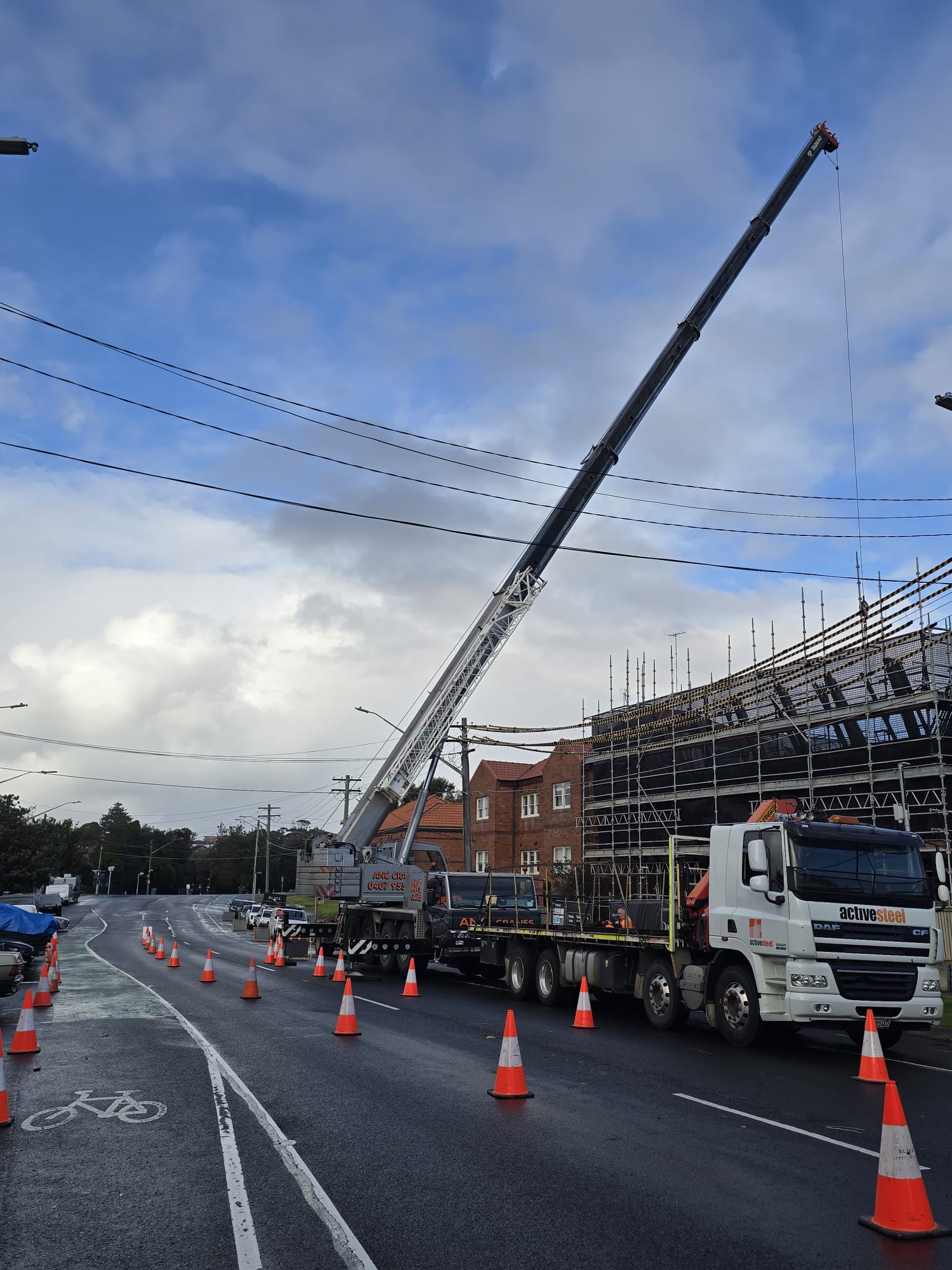 Home traffic management kensington contraflow.png